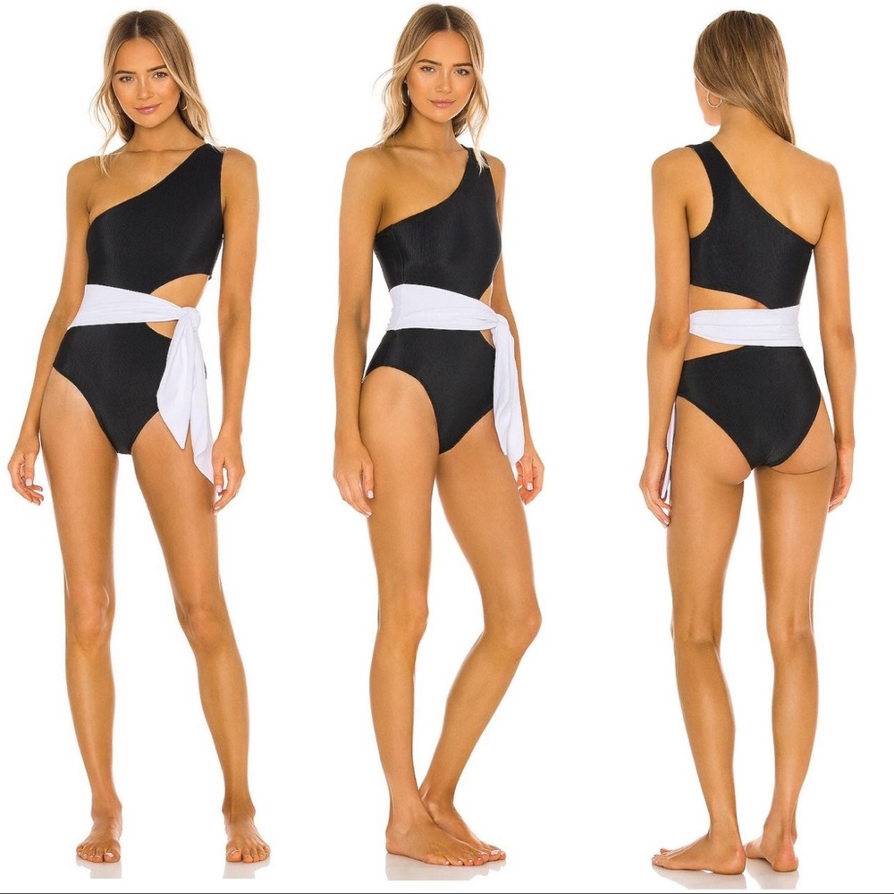 Beach Riot swimsuit - NWOT - Medium - Liner entact